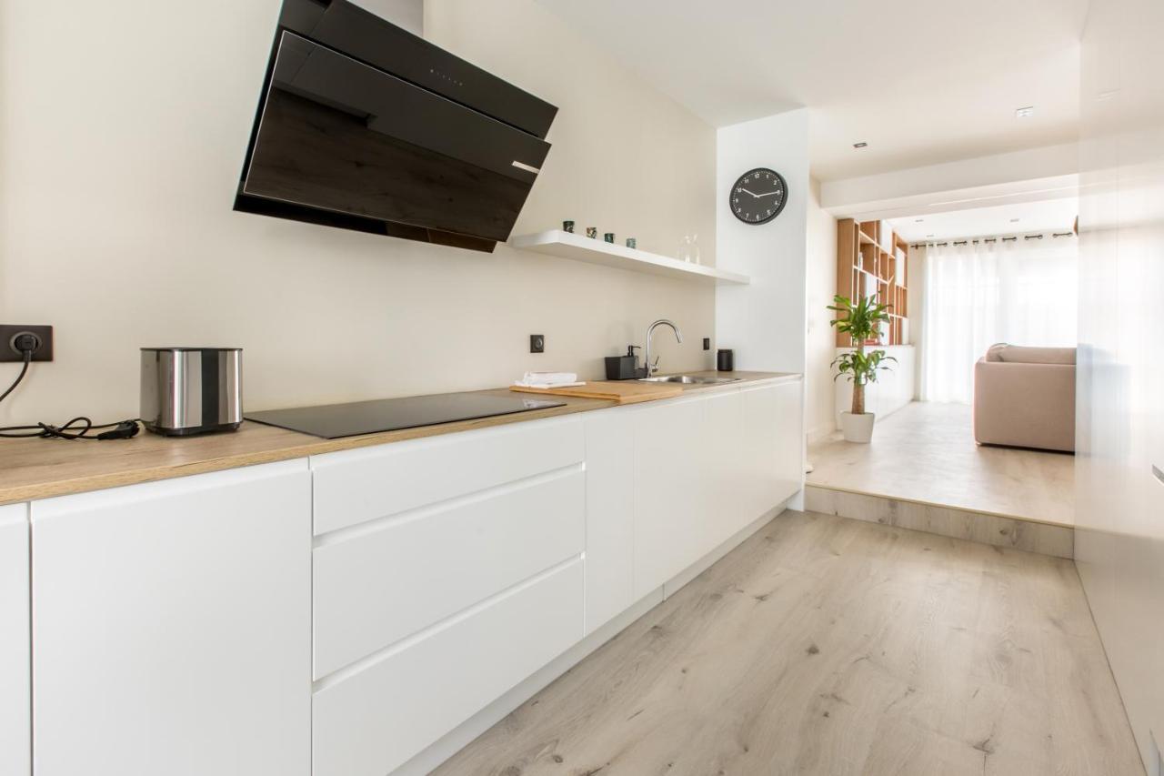 ליל Appartement Spacieux Et Moderne 4 Chambres A 5Mn A Pieds Republique מראה חיצוני תמונה